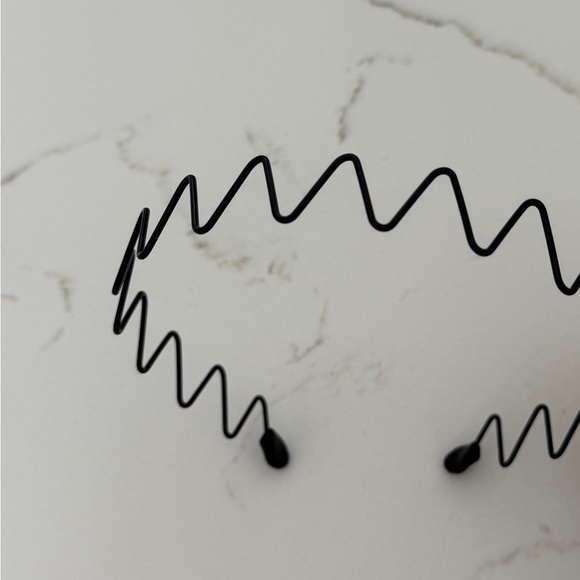 Princess Polly Mckee Headband - Picture 4 of 4